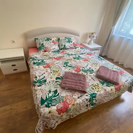 Apartment Sea Pearl Varna